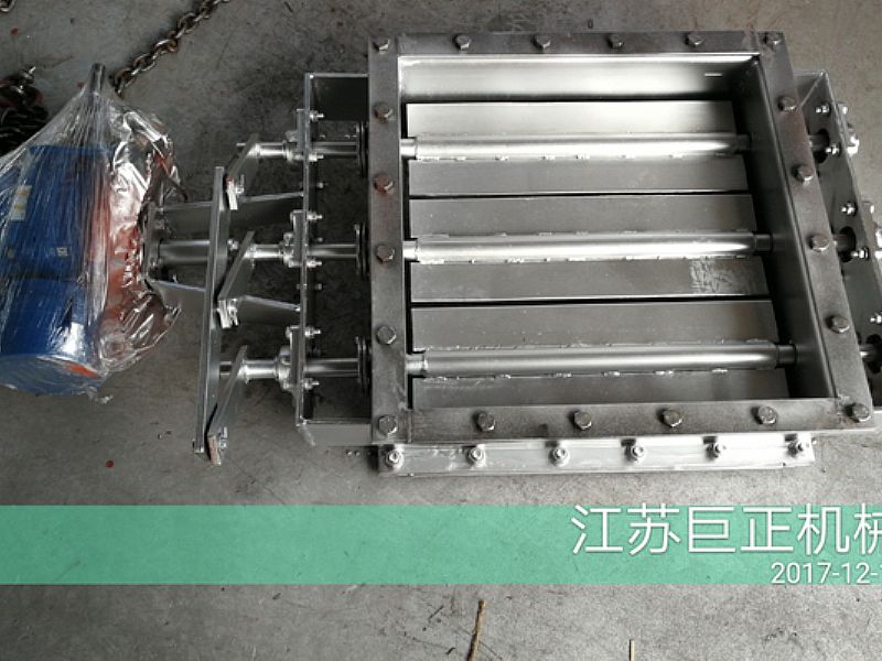 方形擋板門（寬4m）準備就緒，待發貨了