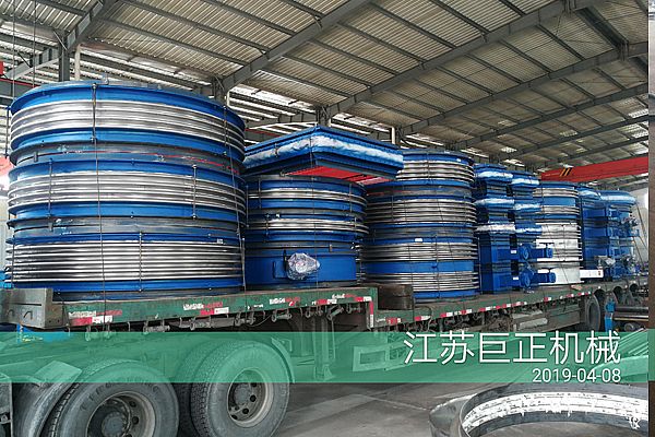 擋板門/非金屬膨脹節完工，準備發往山東客戶